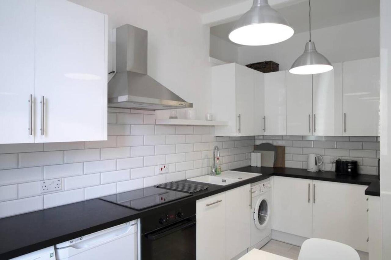 Beautiful Scandi-Inspired One Bed In Stockbridge Edinburgh Bagian luar foto
