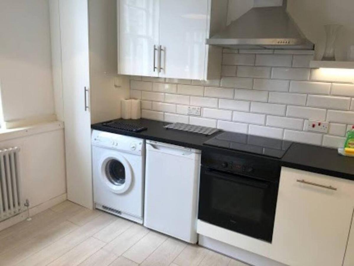 Beautiful Scandi-Inspired One Bed In Stockbridge Edinburgh Bagian luar foto